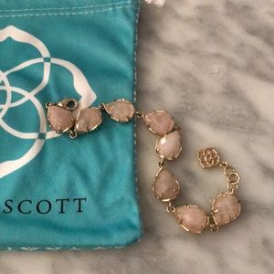 Kendra Scott rose quartz/gold bracelet